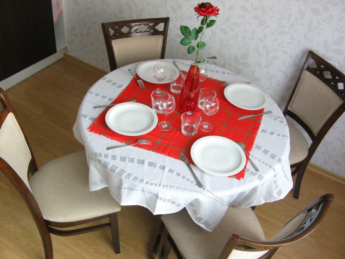Gratarre Apartment Kuressaare Kültér fotó
