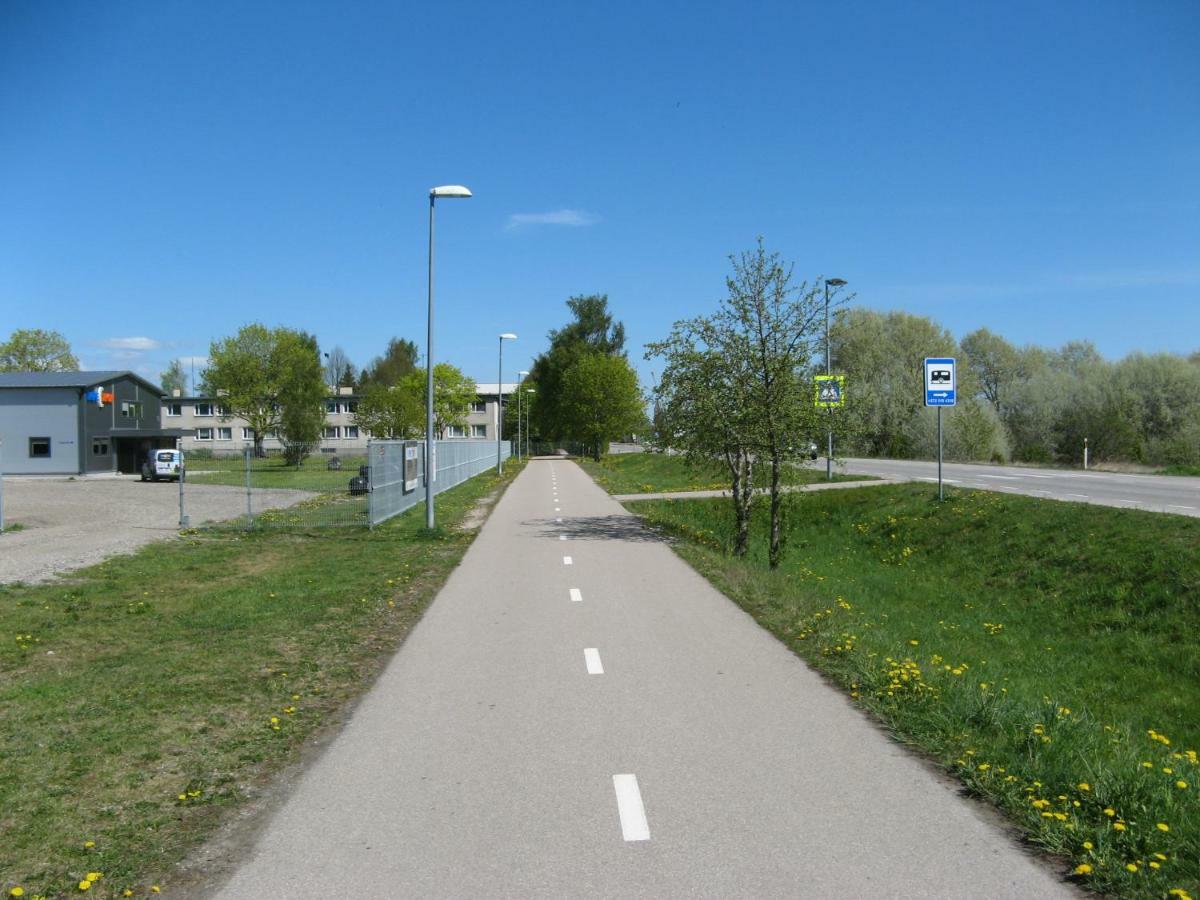 Gratarre Apartment Kuressaare Kültér fotó